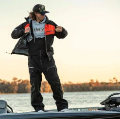 Simms CX Bib - Black - 3X-Large -Deals Fishing Store simms cx bib black 3xl 00538.1651410016